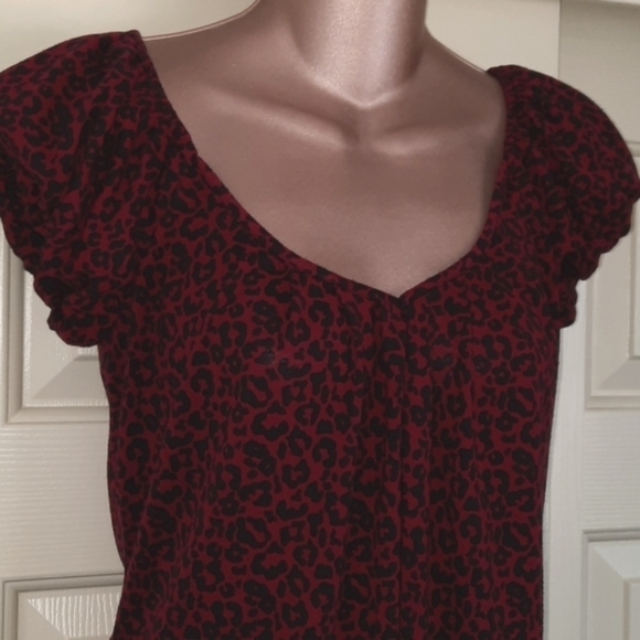Miss Chievous Animal Print Knit Top Short Sleeve Size Small - Picture 3 of 5